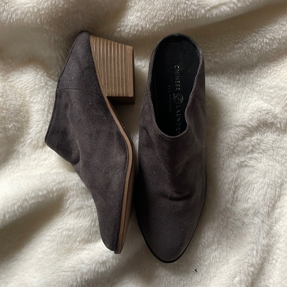 Chinese laundry mules